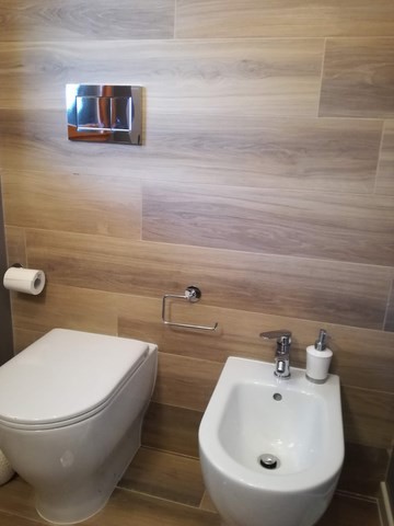 bagno gres legno